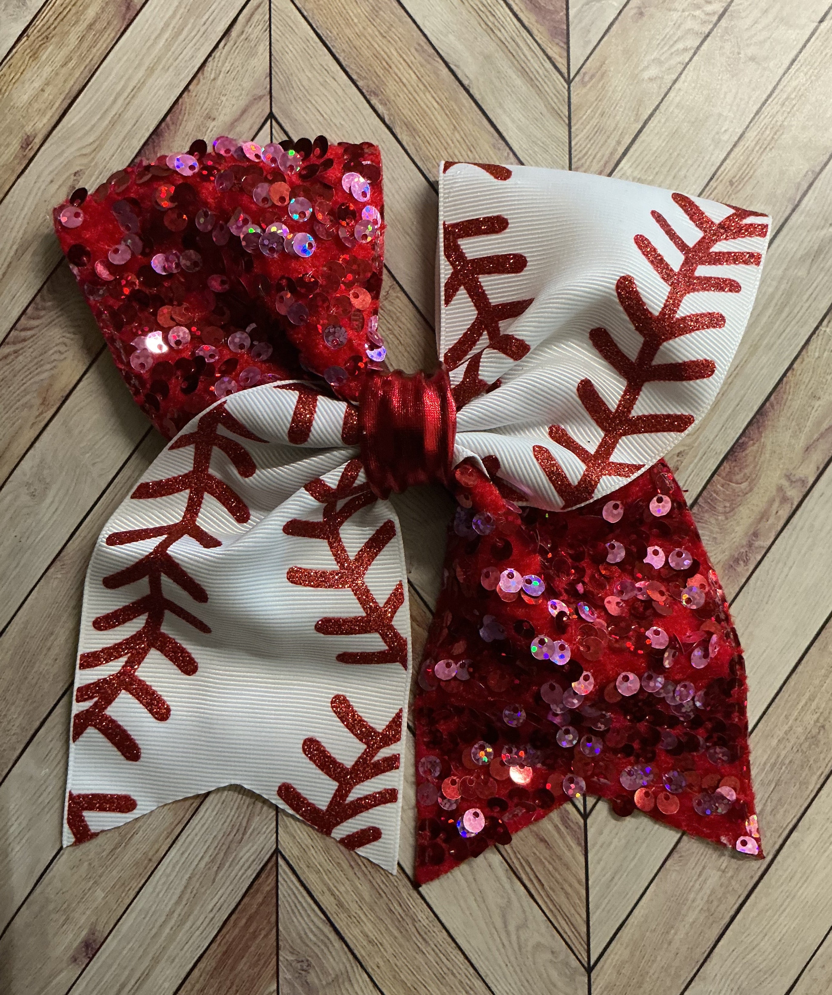 Baseball cheer bow